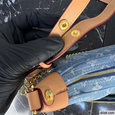 louis vuitton loop bag price